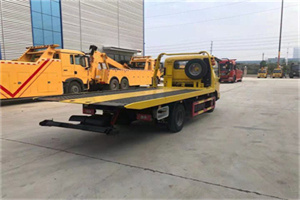 禹王台非事故拖车